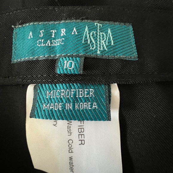 Astra Classic Golf/Tennis Skirt w/Shorts Skort Microfiber Black - Size 10 - Picture 6 of 7